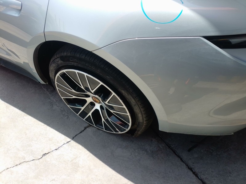 Recambio de amortiguador trasero izquierdo para porsche taycan (y1a) 4s referencia OEM IAM   