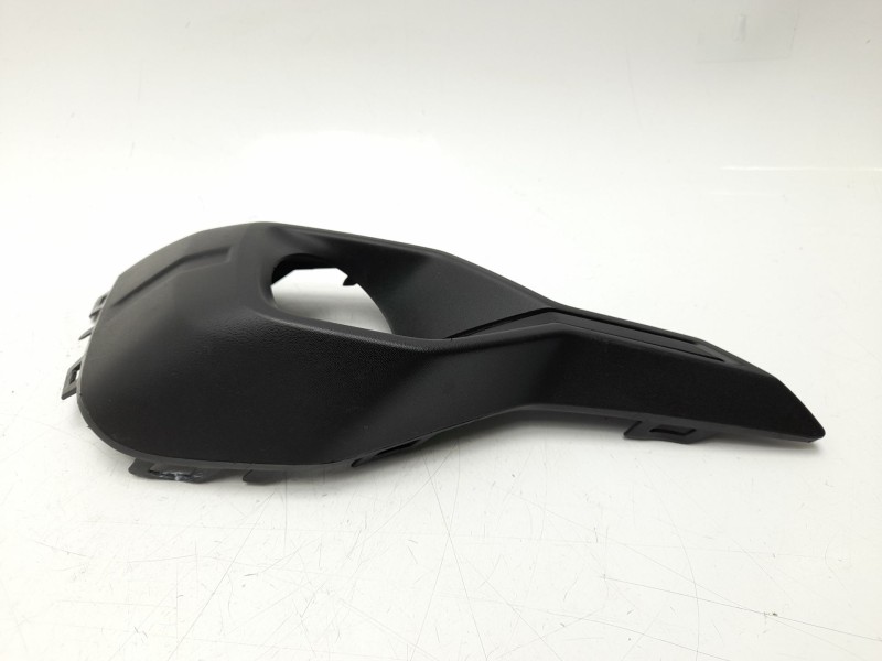 Recambio de rejilla paragolpes izquierda para dacia sandero iii 1.0 tce 90 eco-g referencia OEM IAM  261A39803R 