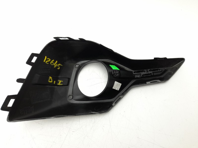 Recambio de rejilla paragolpes izquierda para dacia sandero iii 1.0 tce 90 eco-g referencia OEM IAM  261A39803R 
