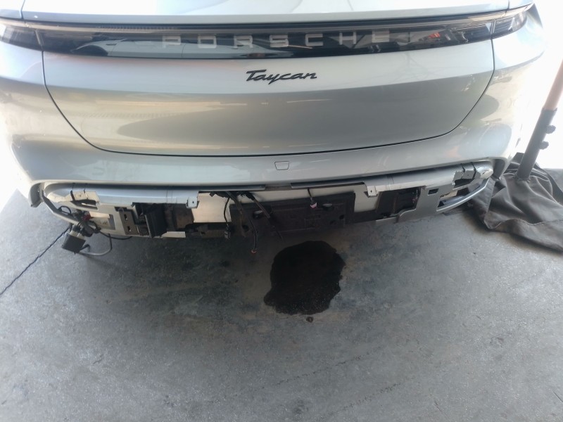 Recambio de paragolpes trasero para porsche taycan (y1a) 4s referencia OEM IAM   