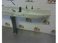 Recambio de travesaño superior para renault master bus referencia OEM IAM 7751690121 109193370 7564 2