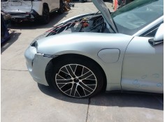 Recambio de aleta delantera izquierda para porsche taycan (y1a) 4s referencia OEM IAM  9J1821101H  2