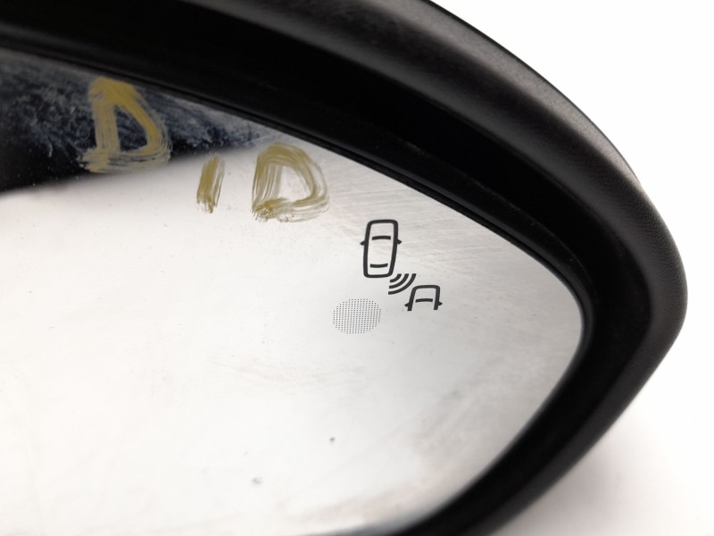 Recambio de retrovisor derecho para dacia sandero iii 1.0 tce 90 eco-g referencia OEM IAM  963017957R 1050860013/27251032/570031