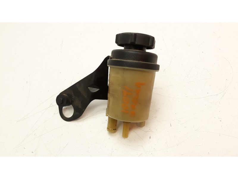Recambio de deposito servo para jaguar xf 2.2 diesel luxury referencia OEM IAM 6G913R700A  
