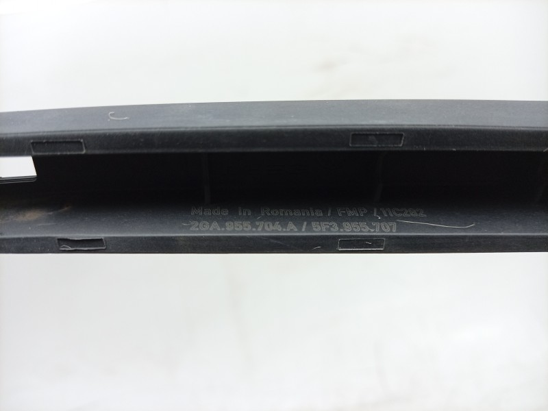 Recambio de brazo limpia trasero para volkswagen t-roc (a11, d11) 1.5 tsi referencia OEM IAM 5F3955707 2GA955704 
