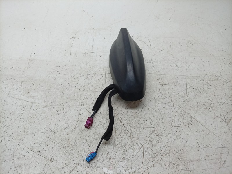 Recambio de antena para ford transit v363 furgoneta (fcd, fdd) 2.0 ecoblue 4x4 referencia OEM IAM GKZJA 19K351 