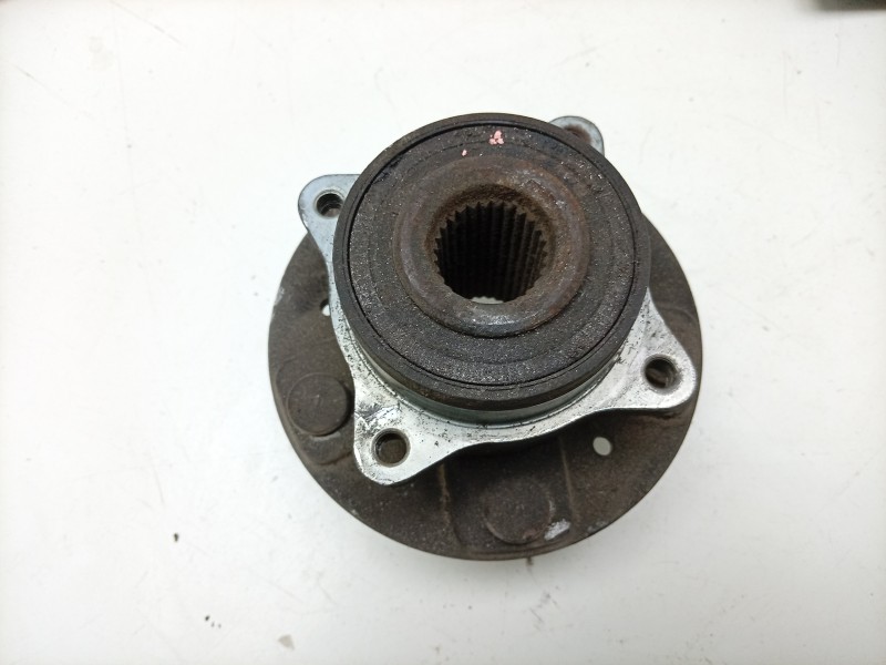 Recambio de buje delantero izquierdo para aston martin rapide 5.9 v12 cat referencia OEM IAM  AD432B663AA 