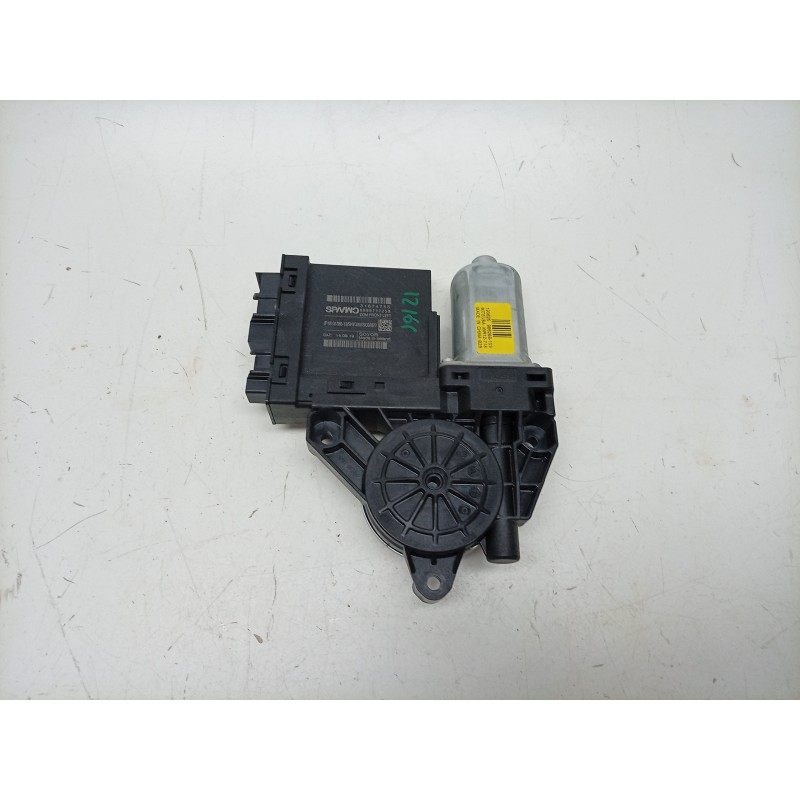 Recambio de motor elevalunas delantero izquierdo para volvo v60 ii cross country (227) d4 awd referencia OEM IAM  31674755 