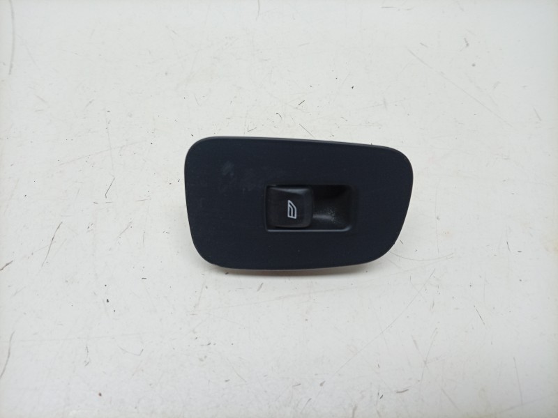 Recambio de mando elevalunas trasero izquierdo para volvo v60 ii cross country (227) d4 awd referencia OEM IAM  31433408 