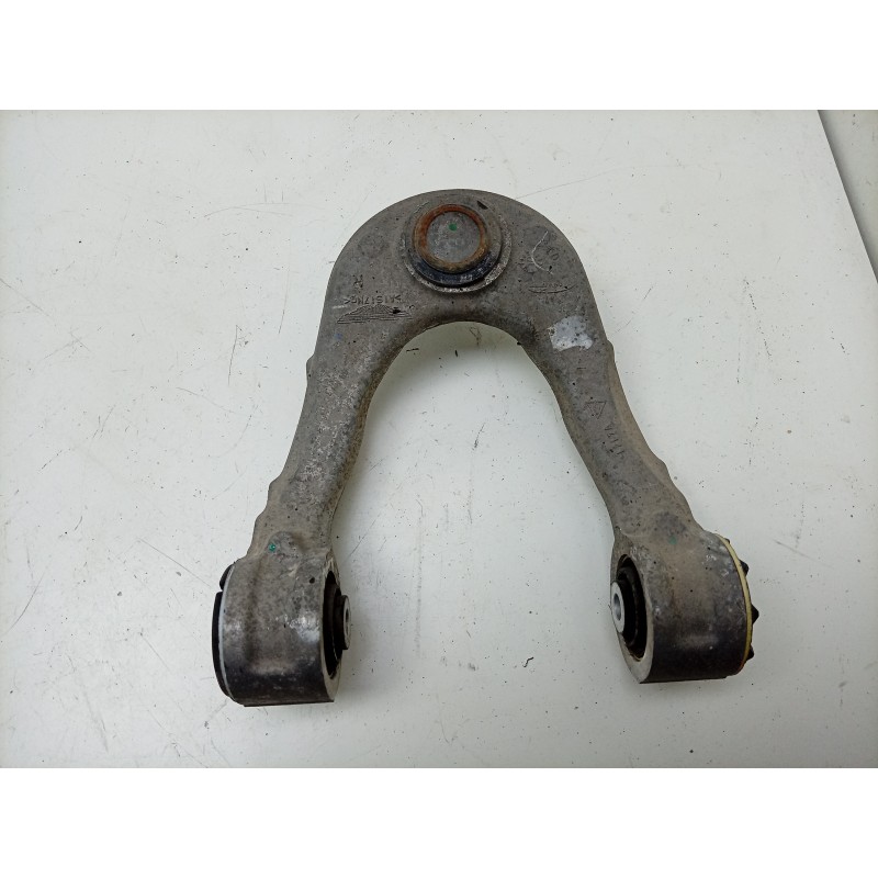 Recambio de brazo suspension superior delantero derecho para aston martin rapide 5.9 v12 cat referencia OEM IAM  DD433084AB 