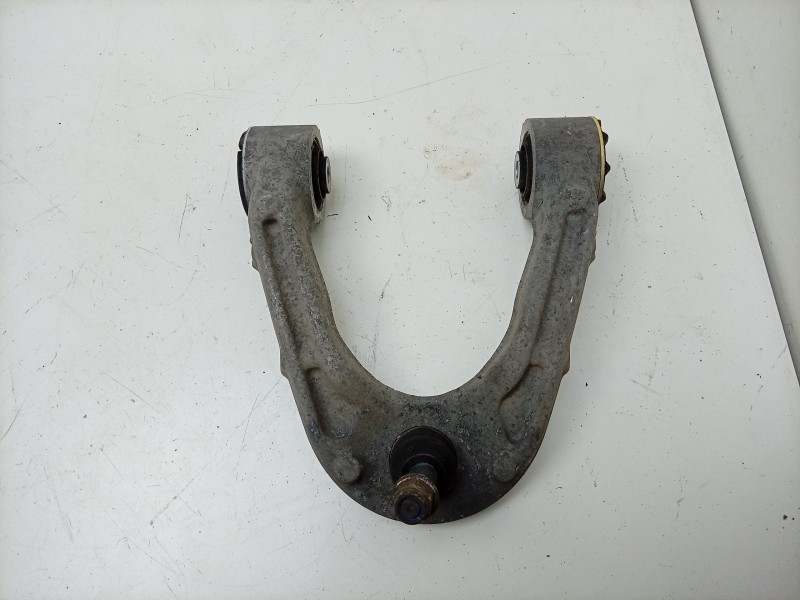 Recambio de brazo suspension superior delantero derecho para aston martin rapide 5.9 v12 cat referencia OEM IAM  DD433084AB 