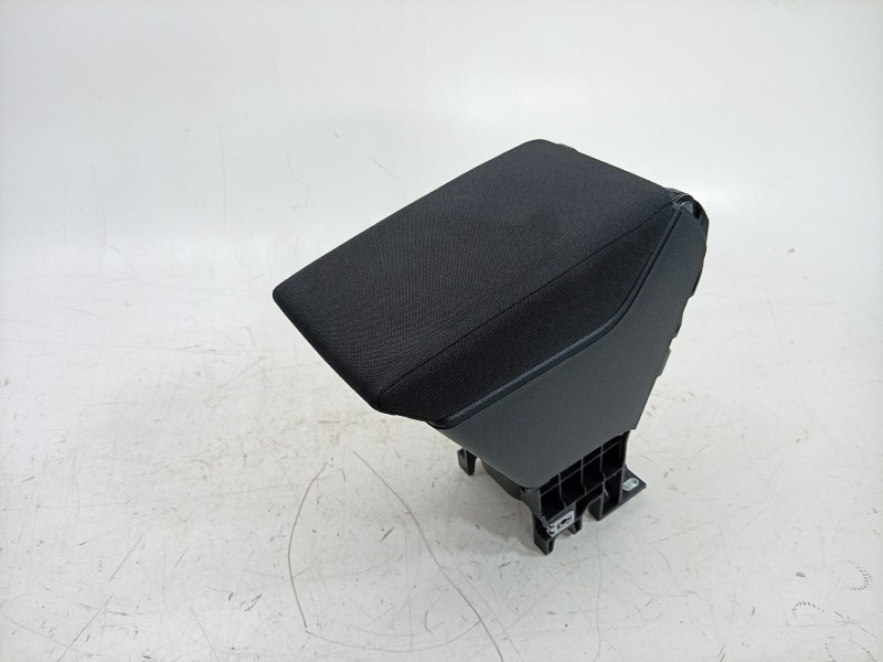 Recambio de apoyabrazos central para volkswagen polo vi (aw1, bz1, ae1) 1.0 tsi referencia OEM IAM  6F0864207AD 
