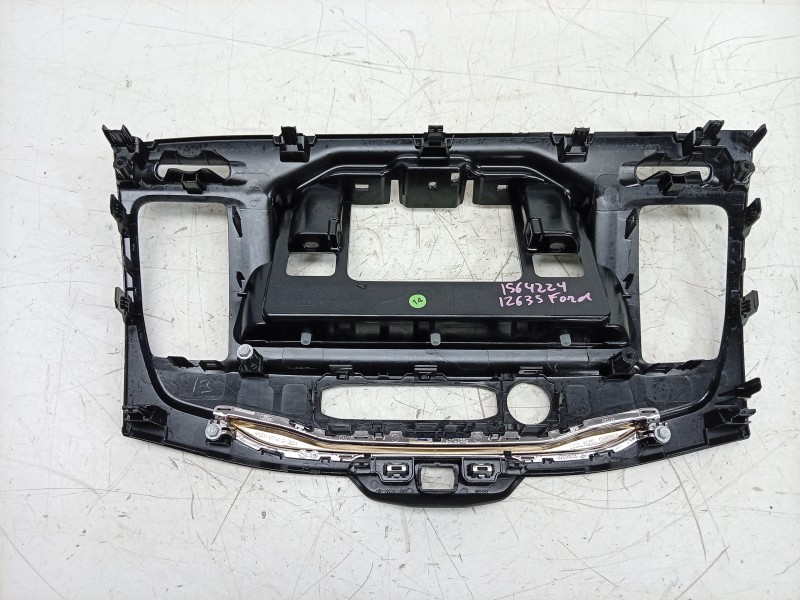 Recambio de moldura para ford transit v363 furgoneta (fcd, fdd) 2.0 ecoblue 4x4 referencia OEM IAM  NK3118835AJW 