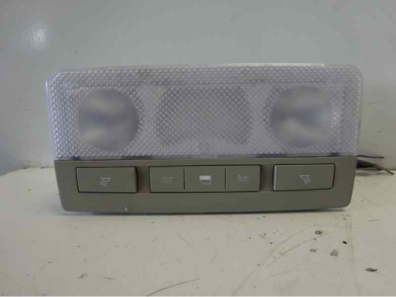 Recambio de luz interior para opel astra j lim. excellence referencia OEM IAM 22774316  