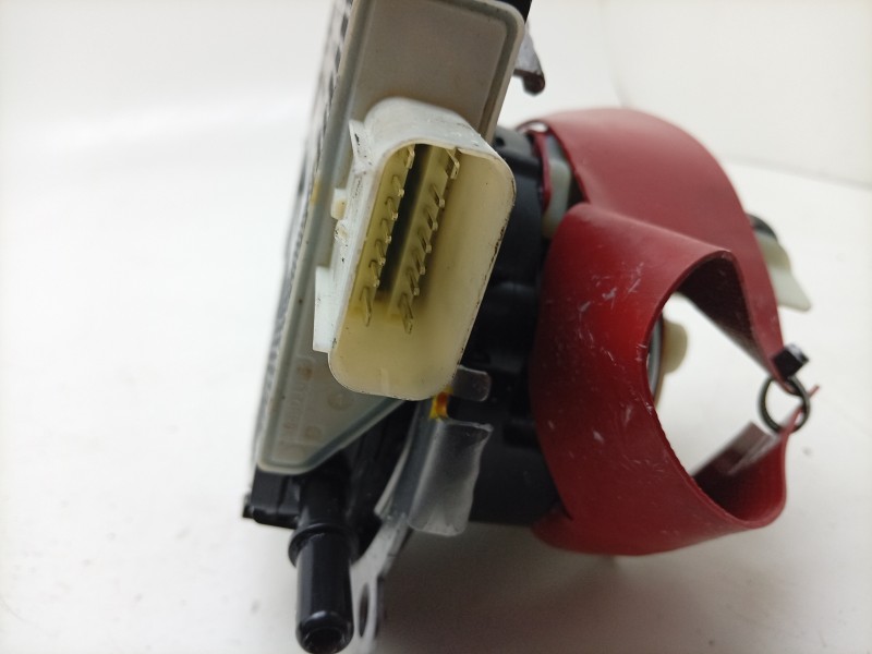 Recambio de bomba combustible para kg mobility rexton referencia OEM IAM  3930036201 