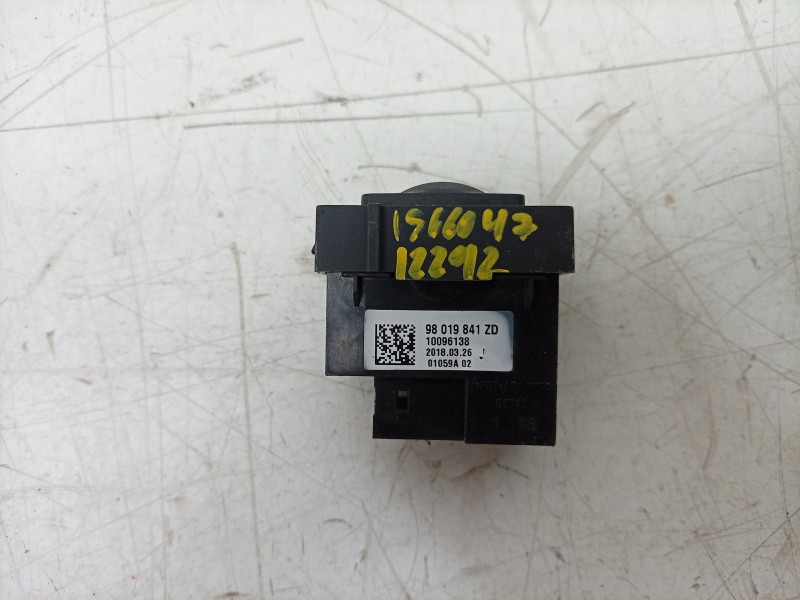 Recambio de mando asiento calefactable para peugeot 308 ii (lb_, lp_, lw_, lh_, l3_) 1.6 gti (l35gnh) referencia OEM IAM  980198
