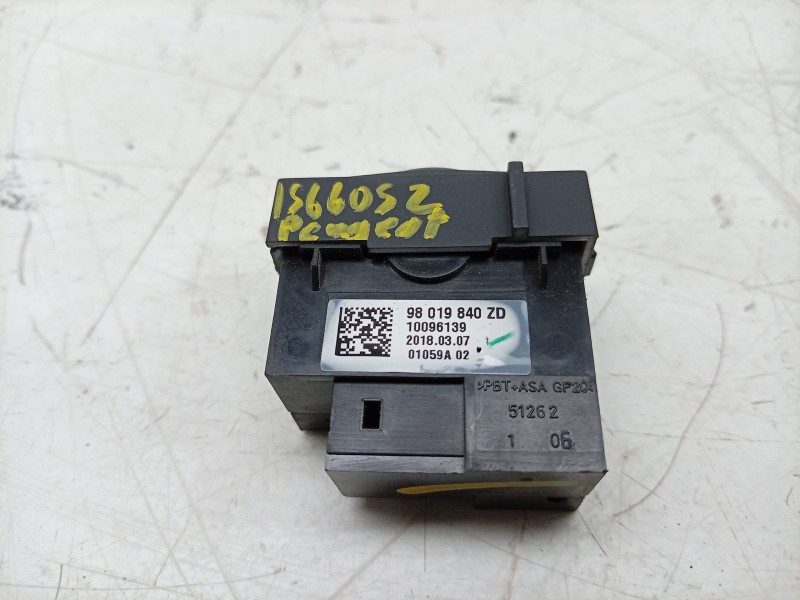 Recambio de mando asiento calefactable para peugeot 308 ii (lb_, lp_, lw_, lh_, l3_) 1.6 gti (l35gnh) referencia OEM IAM  980198