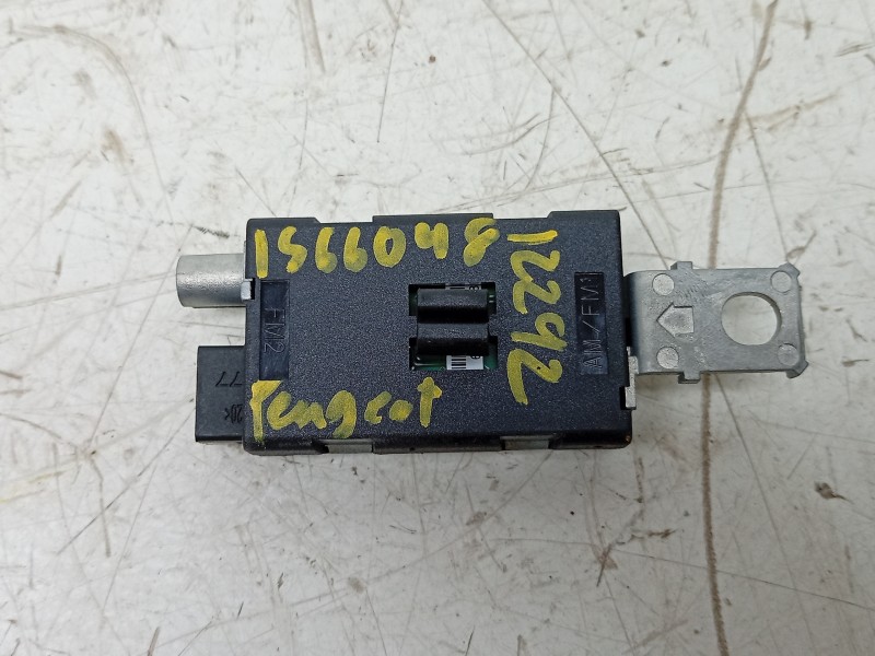 Recambio de amplificador de antena para peugeot 308 ii (lb_, lp_, lw_, lh_, l3_) 1.6 gti (l35gnh) referencia OEM IAM  9678016880