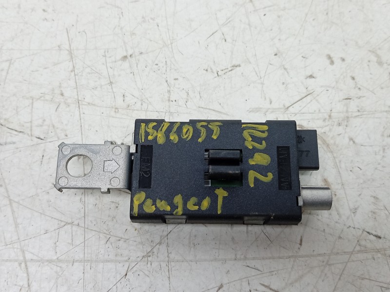 Recambio de amplificador de antena para peugeot 308 ii (lb_, lp_, lw_, lh_, l3_) 1.6 gti (l35gnh) referencia OEM IAM  9678017080