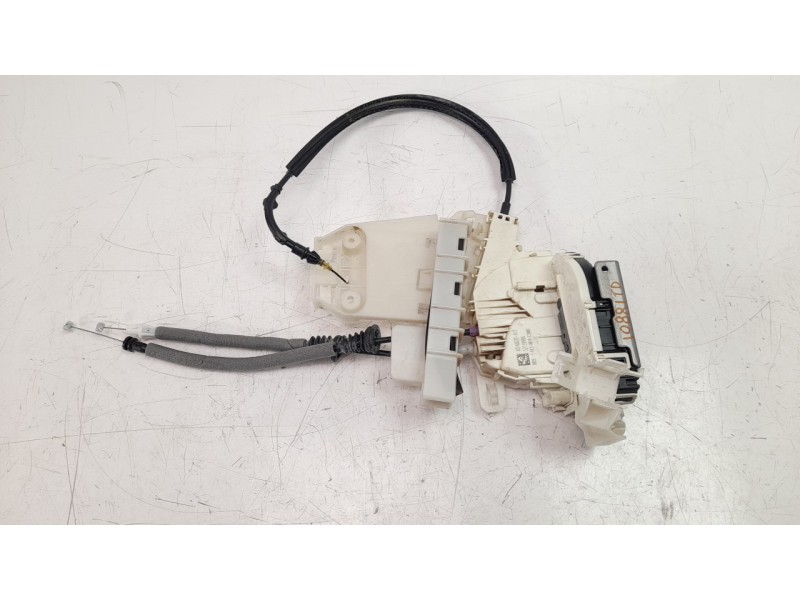 Recambio de cerradura puerta trasera derecha para jeep renegade 1.0 t-gdi cat referencia OEM IAM 52139906  