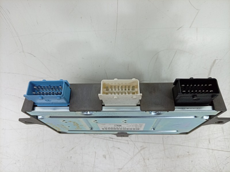 Recambio de amplificador de sonido para peugeot 308 ii (lb_, lp_, lw_, lh_, l3_) 1.6 gti (l35gnh) referencia OEM IAM  9825899680