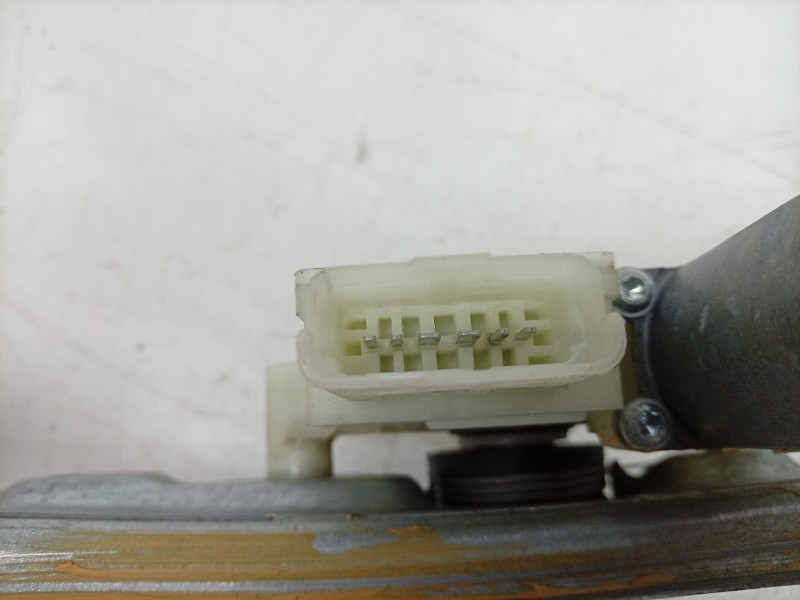 Recambio de elevalunas trasero derecho para peugeot 308 ii (lb_, lp_, lw_, lh_, l3_) 1.6 gti (l35gnh) referencia OEM IAM  982608