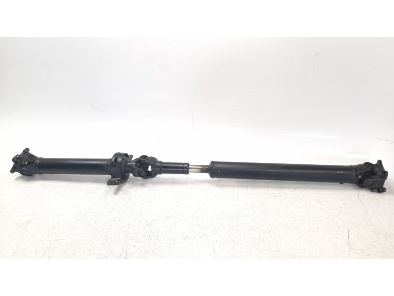 Recambio de transmision central para ssangyong rexton limited 4x4 referencia OEM IAM 3320036201 3320036200 