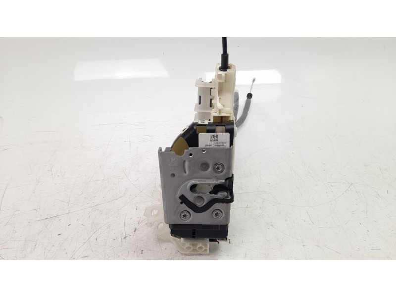 Recambio de cerradura puerta trasera derecha para jeep renegade 1.0 t-gdi cat referencia OEM IAM 52139906  
