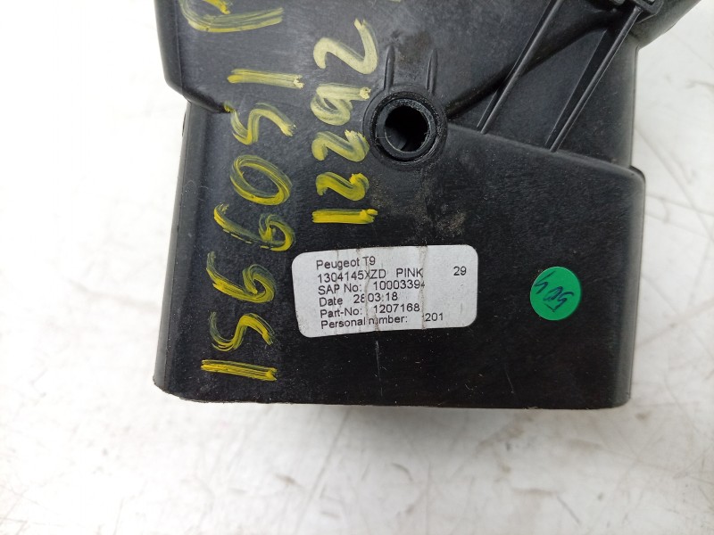 Recambio de rejilla aireadora para peugeot 308 ii (lb_, lp_, lw_, lh_, l3_) 1.6 gti (l35gnh) referencia OEM IAM  1304145XZD 