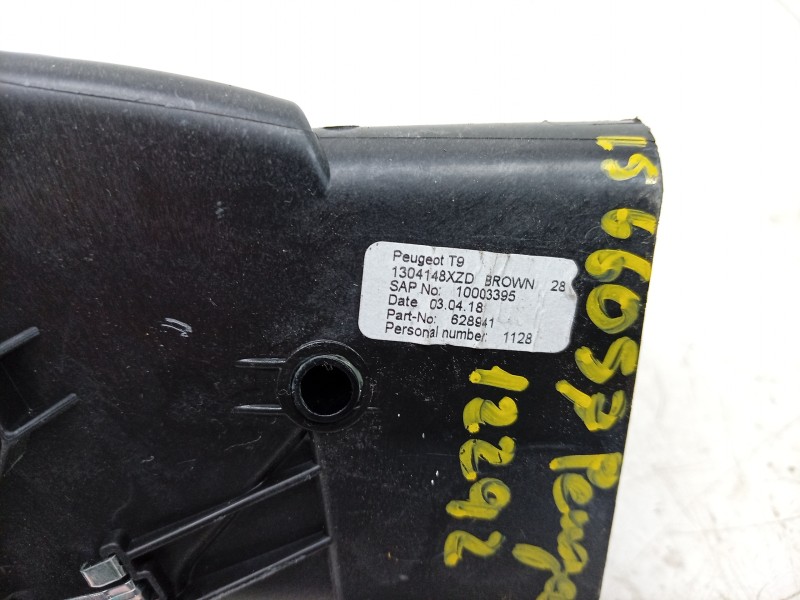 Recambio de rejilla aireadora para peugeot 308 ii (lb_, lp_, lw_, lh_, l3_) 1.6 gti (l35gnh) referencia OEM IAM  1304148XZD 