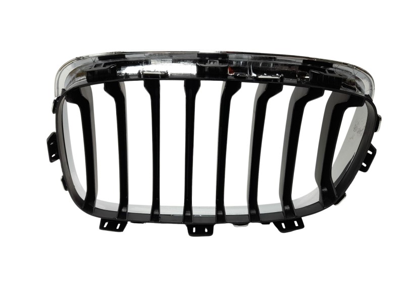 Recambio de rejilla delantera para bmw serie 1 lim. (f20) referencia OEM IAM  51137262117 107063404/2181524/BM1232023