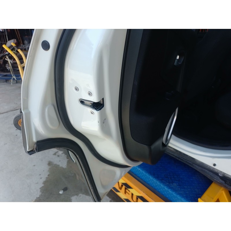 Recambio de cerradura puerta trasera izquierda para jeep renegade suv (bu, b1, bv) 1.6 crd referencia OEM IAM   