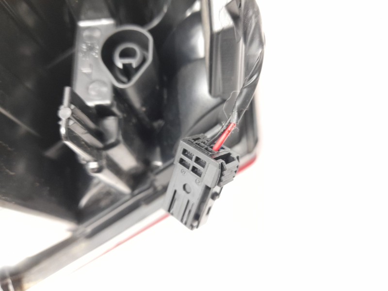 Recambio de piloto trasero izquierdo interior para peugeot 308 ii (lb_, lp_, lw_, lh_, l3_) 1.5 bluehdi 130 referencia OEM IAM  