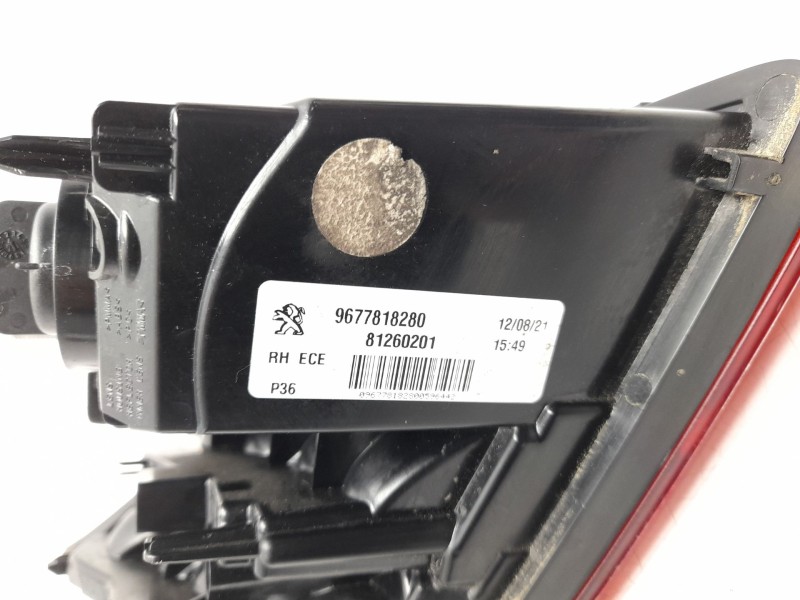 Recambio de piloto trasero derecho interior para peugeot 308 ii (lb_, lp_, lw_, lh_, l3_) 1.5 bluehdi 130 referencia OEM IAM  96