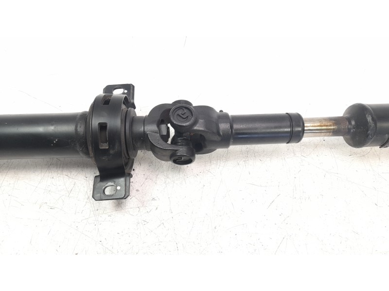 Recambio de transmision central para ssangyong rexton limited 4x4 referencia OEM IAM 3320036201 3320036200 