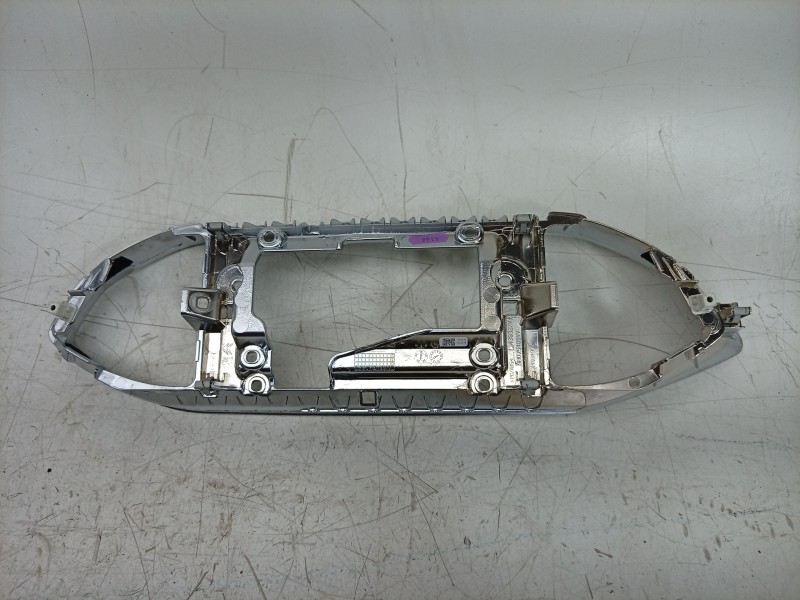 Recambio de moldura para peugeot 308 ii (lb_, lp_, lw_, lh_, l3_) 1.6 gti (l35gnh) referencia OEM IAM  98075499VV 