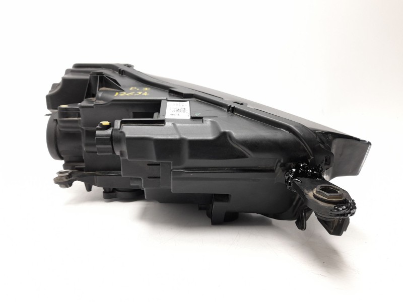 Recambio de faro izquierdo para skoda scala (nw1) 1.6 tdi referencia OEM IAM  657941017 