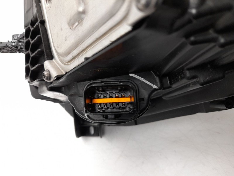 Recambio de faro derecho para renault captur i (j5_, h5_) 0.9 tce 90 referencia OEM IAM  260107244R 1101EX012977621/5750024
