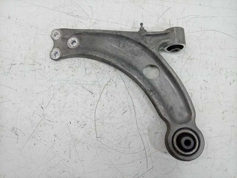 Recambio de brazo suspension inferior delantero derecho para peugeot 308 ii (lb_, lp_, lw_, lh_, l3_) 1.6 gti (l35gnh) referenci