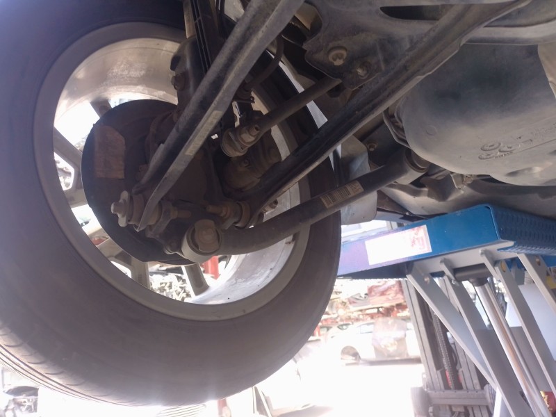 Recambio de brazo suspension inferior trasero izquierdo para jeep renegade suv (bu, b1, bv) 1.6 crd referencia OEM IAM   