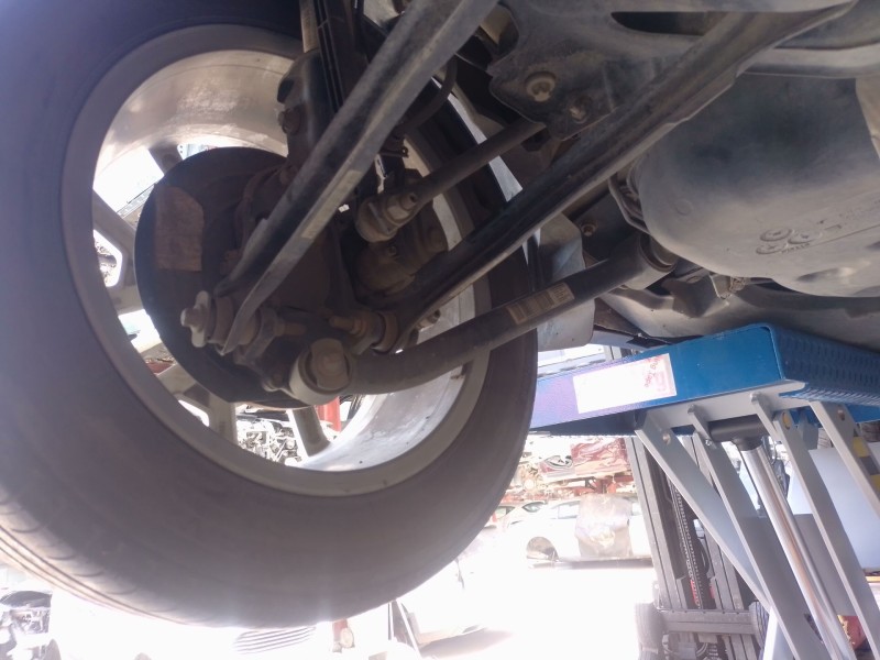 Recambio de brazo suspension inferior trasero izquierdo para jeep renegade suv (bu, b1, bv) 1.6 crd referencia OEM IAM   