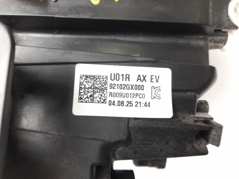 Recambio de faro derecho para hyundai inster ax referencia OEM IAM  92102GX000 