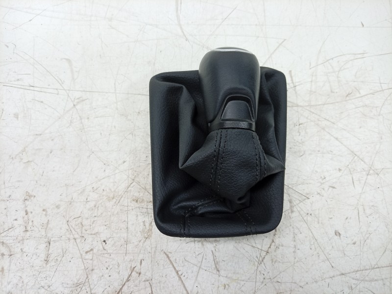 Recambio de pomo palanca cambio para skoda fabia iv (pj3) 1.0 mpi referencia OEM IAM  6VB711113B 