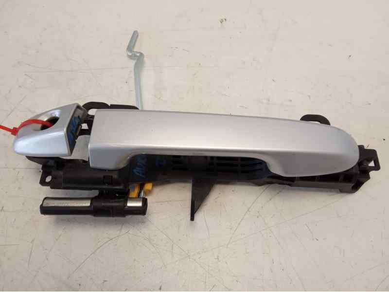 Recambio de maneta exterior delantera izquierda para toyota auris 1.2 16v turbo cat referencia OEM IAM   