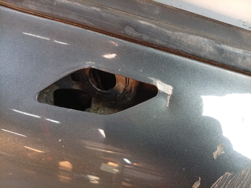 Recambio de puerta delantera derecha para aston martin rapide 5.9 v12 cat referencia OEM IAM  AD436510126 