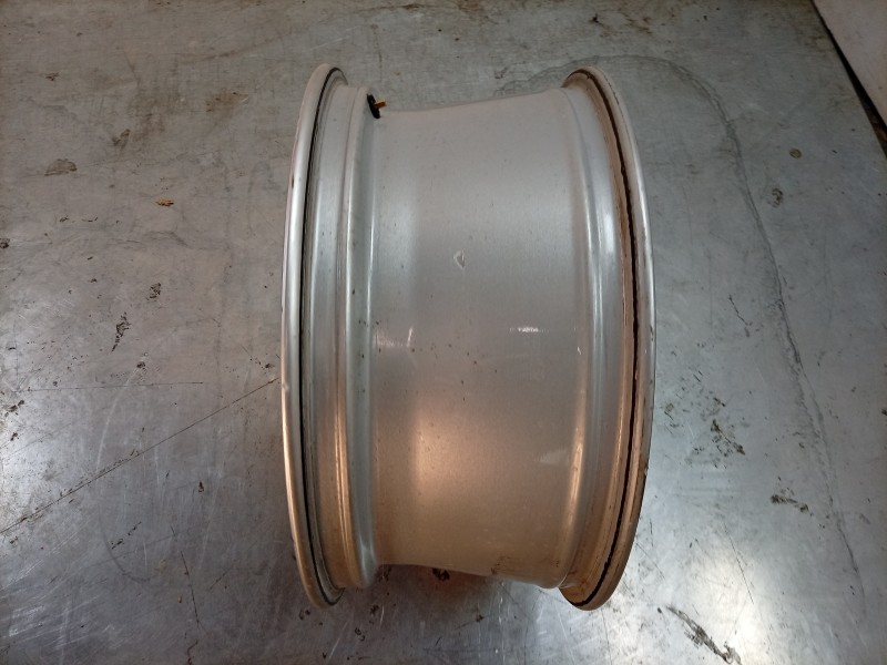 Recambio de llanta para land rover range rover evoque (l551) 2.0 d165 referencia OEM IAM  LR114527 