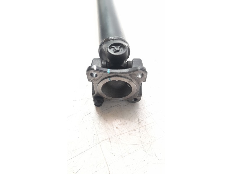 Recambio de transmision central para ssangyong rexton limited 4x4 referencia OEM IAM 3320036201 3320036200 
