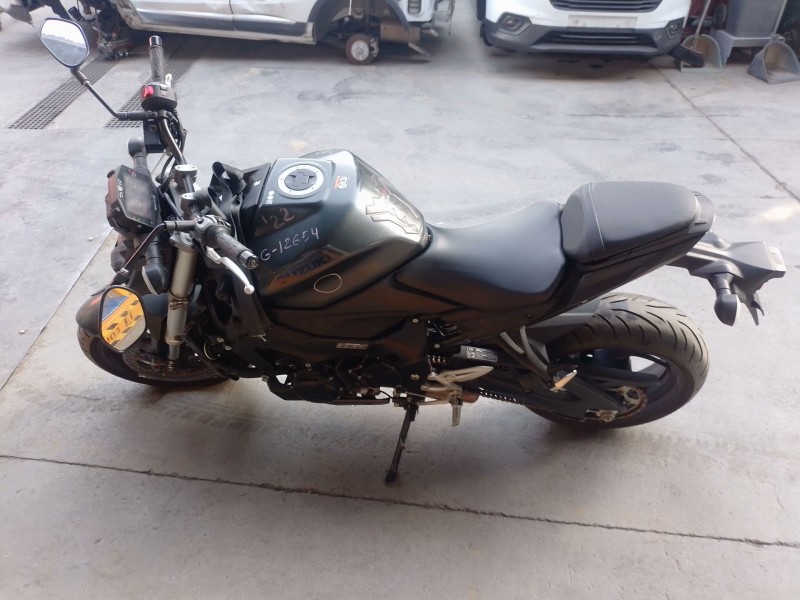 suzuki gsx-s del año 2022