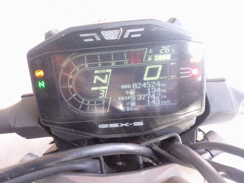 suzuki gsx-s del año 2022
