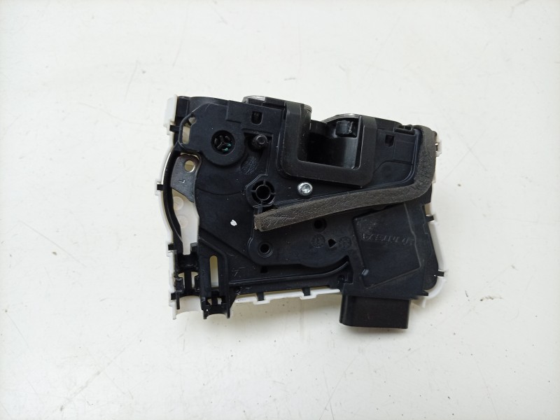 Recambio de cerradura puerta trasera izquierda para mg zs suv (azs1) 1.5 vti referencia OEM IAM  10845782 